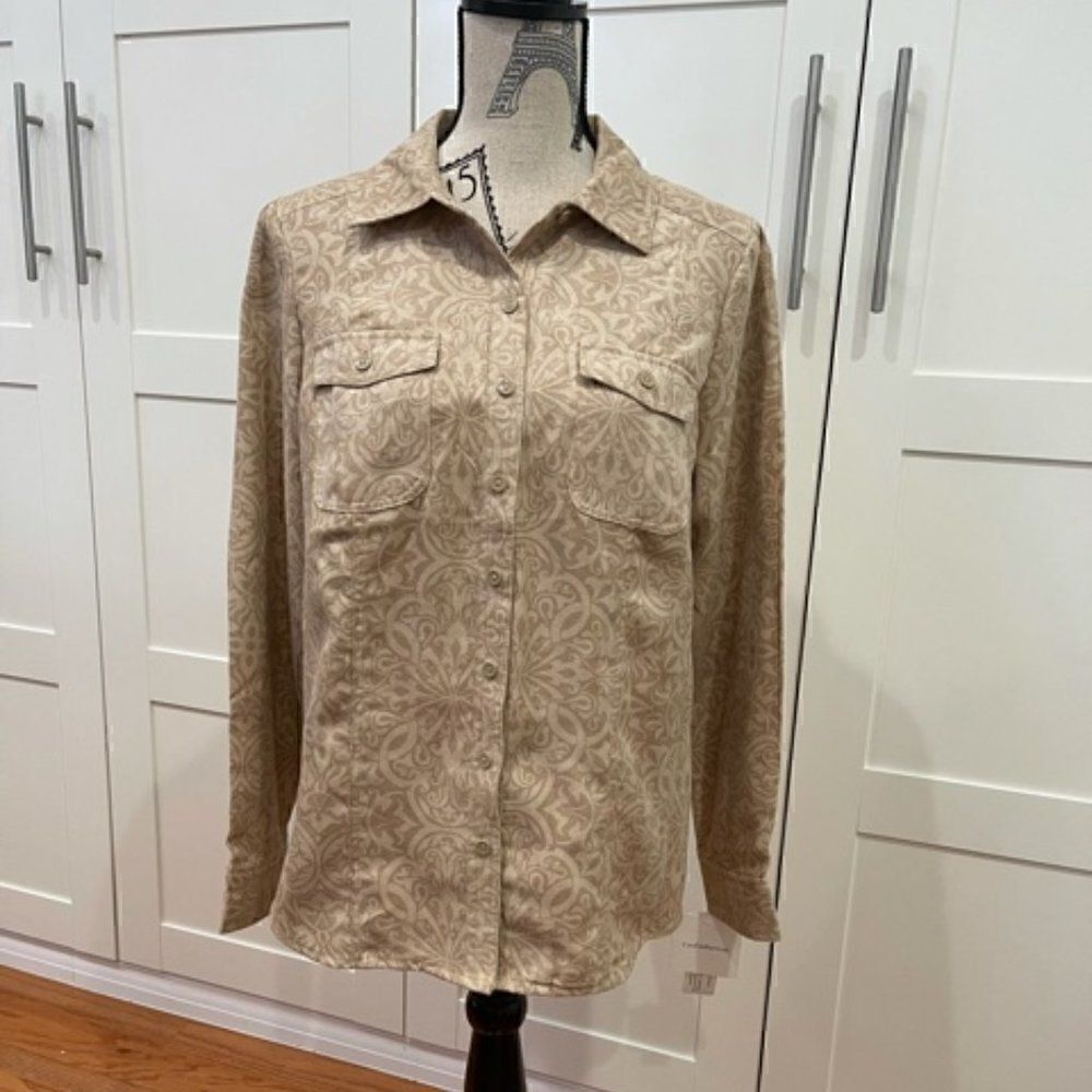 NWT Croft & Barrow Solid Color Floral Print Tan M